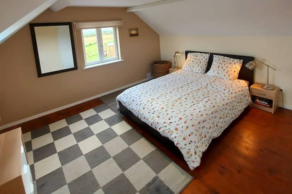 Photo of Bedroom in Les Loges-Marchis