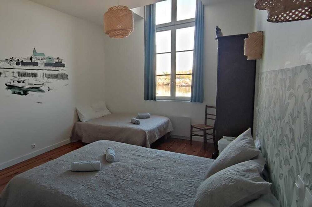 Photo of Others in Saumur