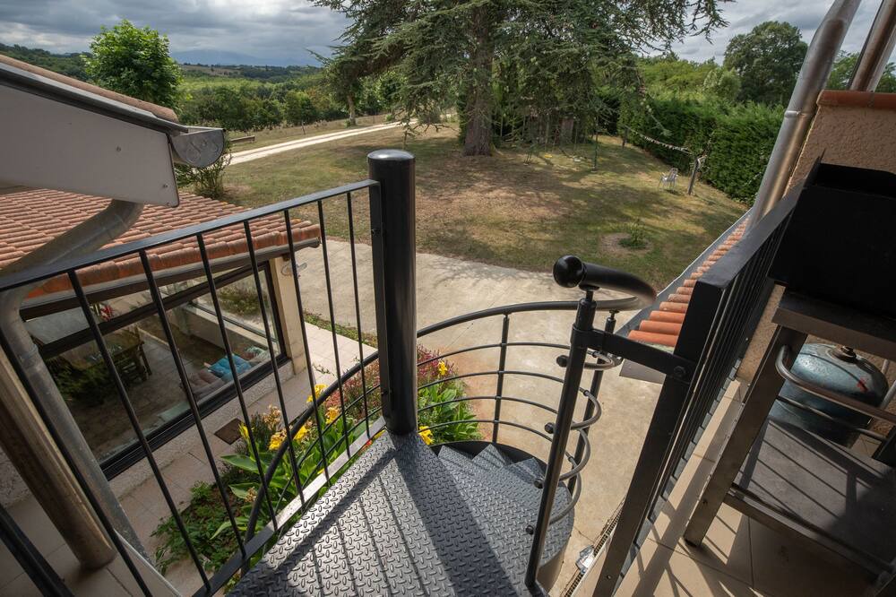 Photo of Outdoor in Saux-et-Pomarede