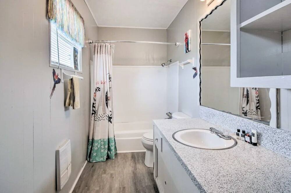 Photo of Bathroom in Surfside Beach