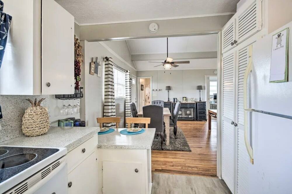 Photo of Kitchen in Surfside Beach
