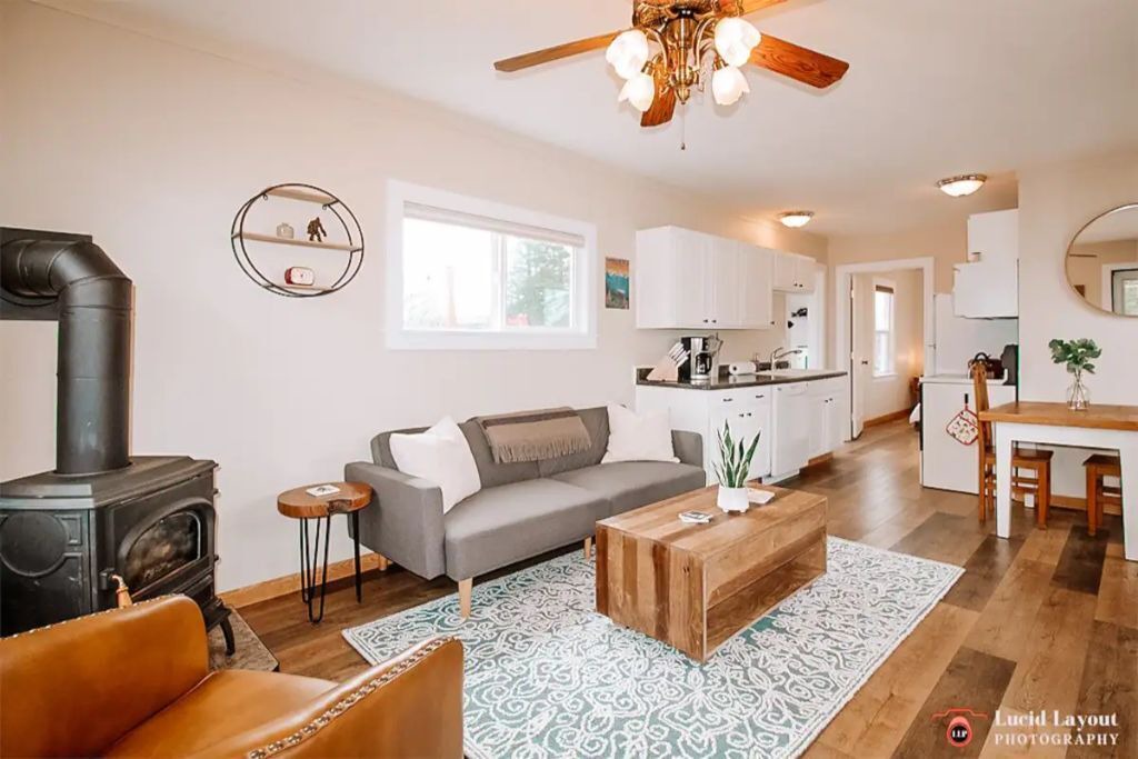 Photo of Livingroom in Snoqualmie