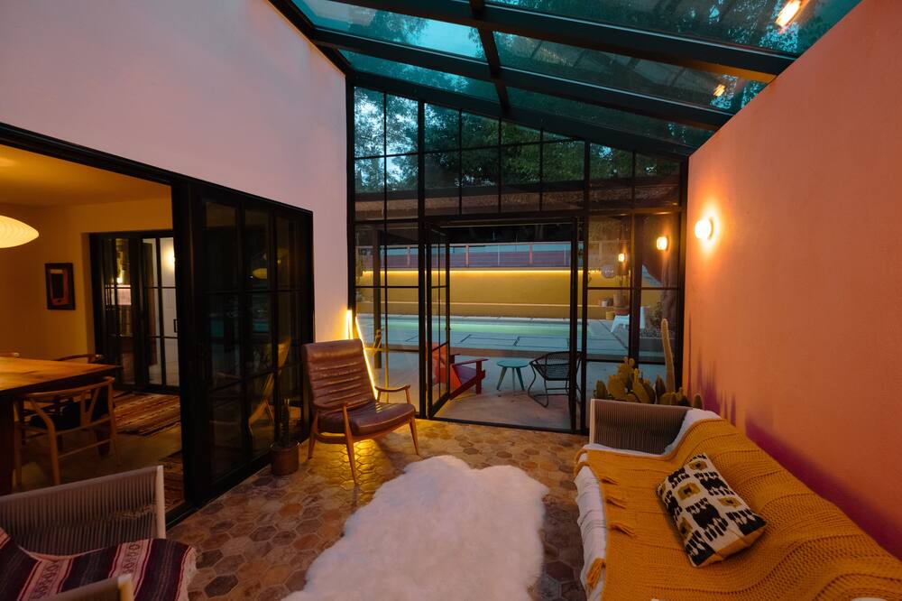 Photo of Bedroom in Los Feliz