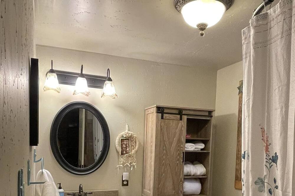 Photo of Bathroom in Potosi