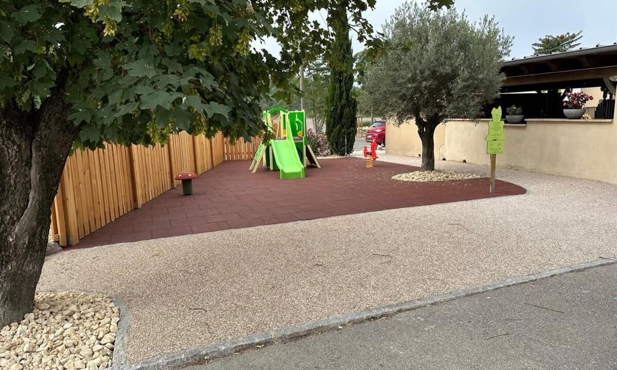 Photo of Others in Saint-Germain