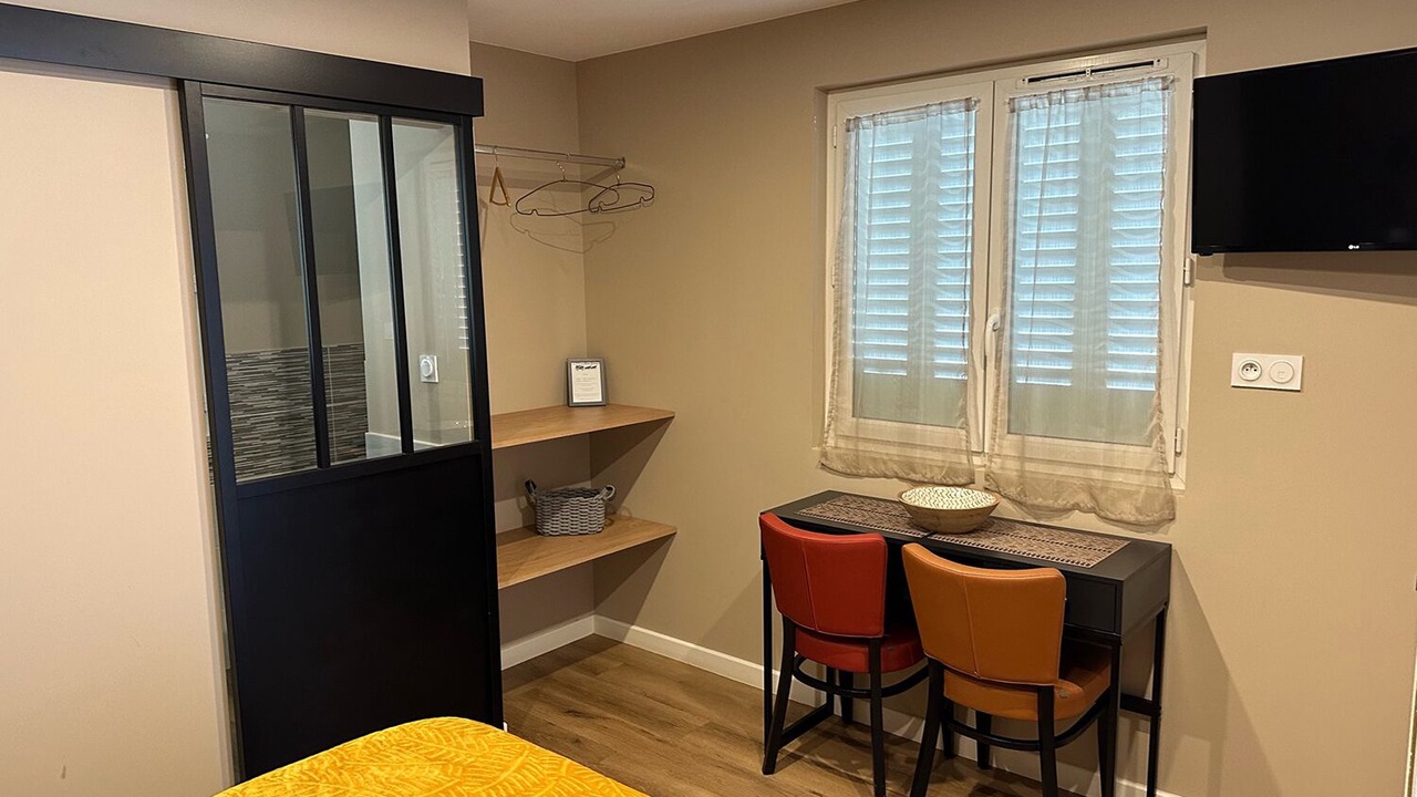 Photo of Bedroom in Saint-Germain