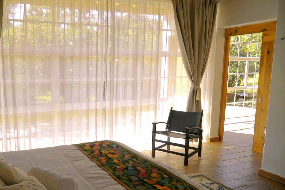 Photo of Bedroom in Macheros