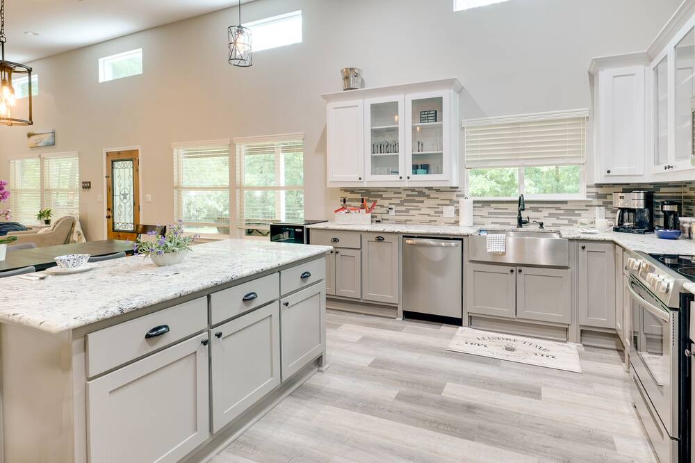 Photo of Kitchen in Cape Royale