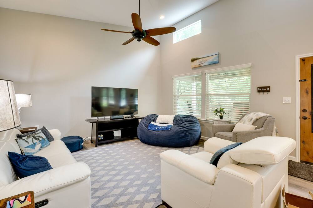 Photo of Bedroom in Cape Royale