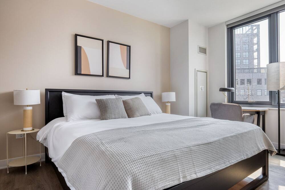 Photo of Bedroom in River West