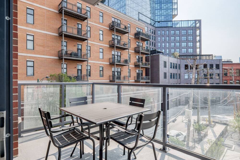 Photo of Outdoor in River West