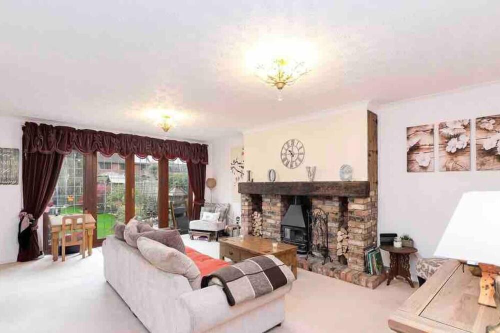 Photo of Others in Hoddesdon