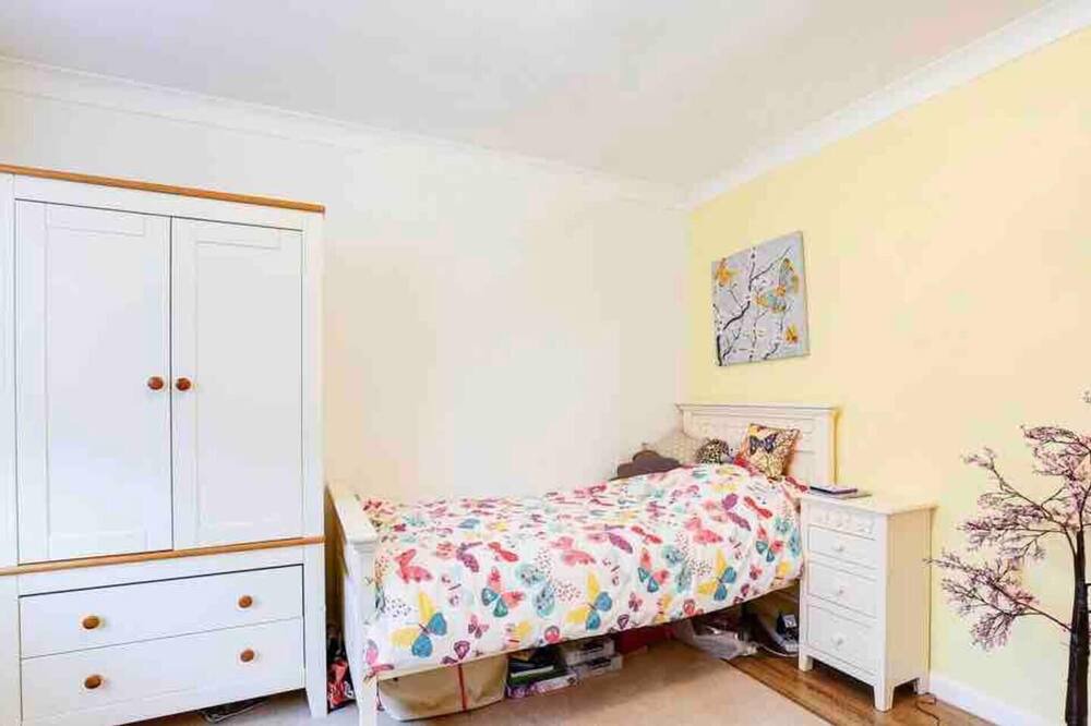 Photo of Others in Hoddesdon