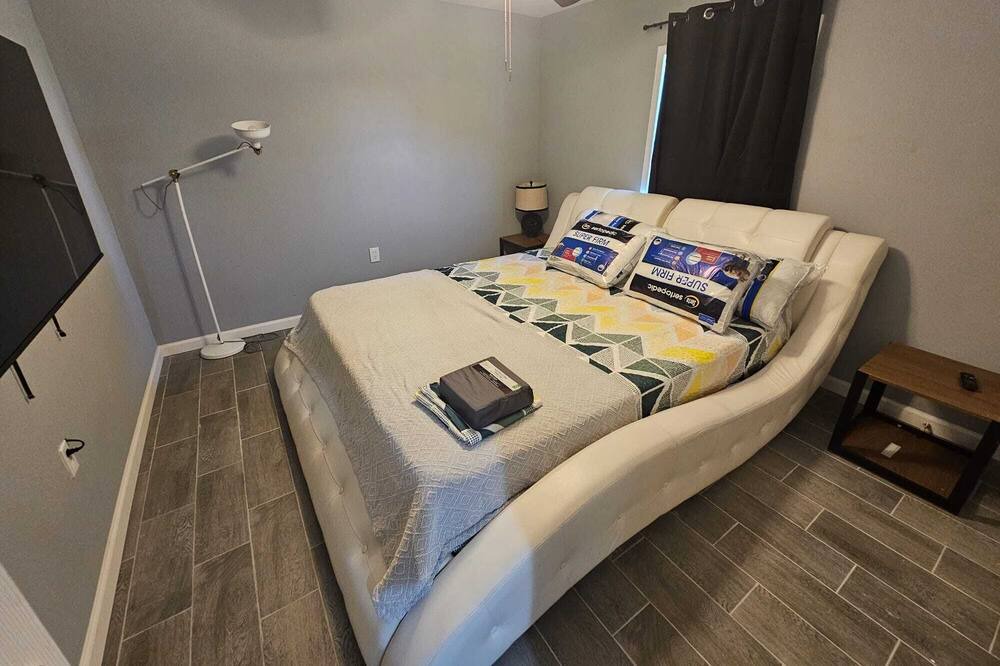 Photo of Bedroom in La Porte