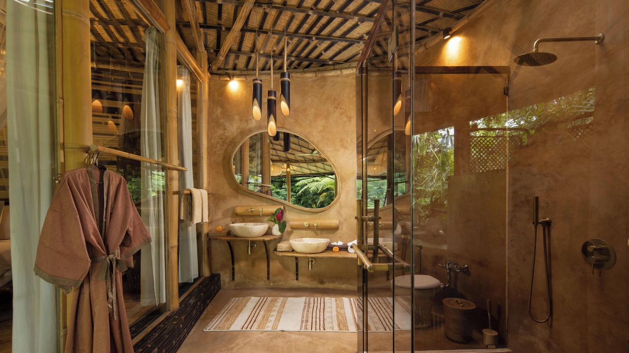 Photo of Bathroom in Selat