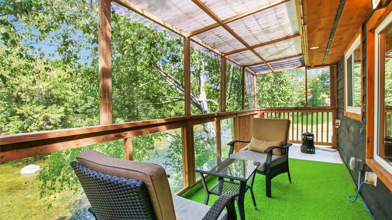 Photo of Outdoor in Woodville