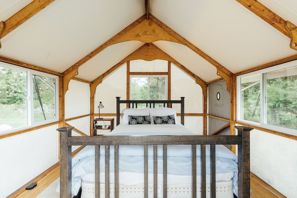 Photo of Bedroom in Red Hook