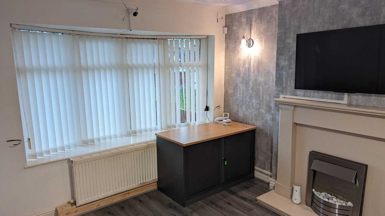 Photo of Others in Leigh