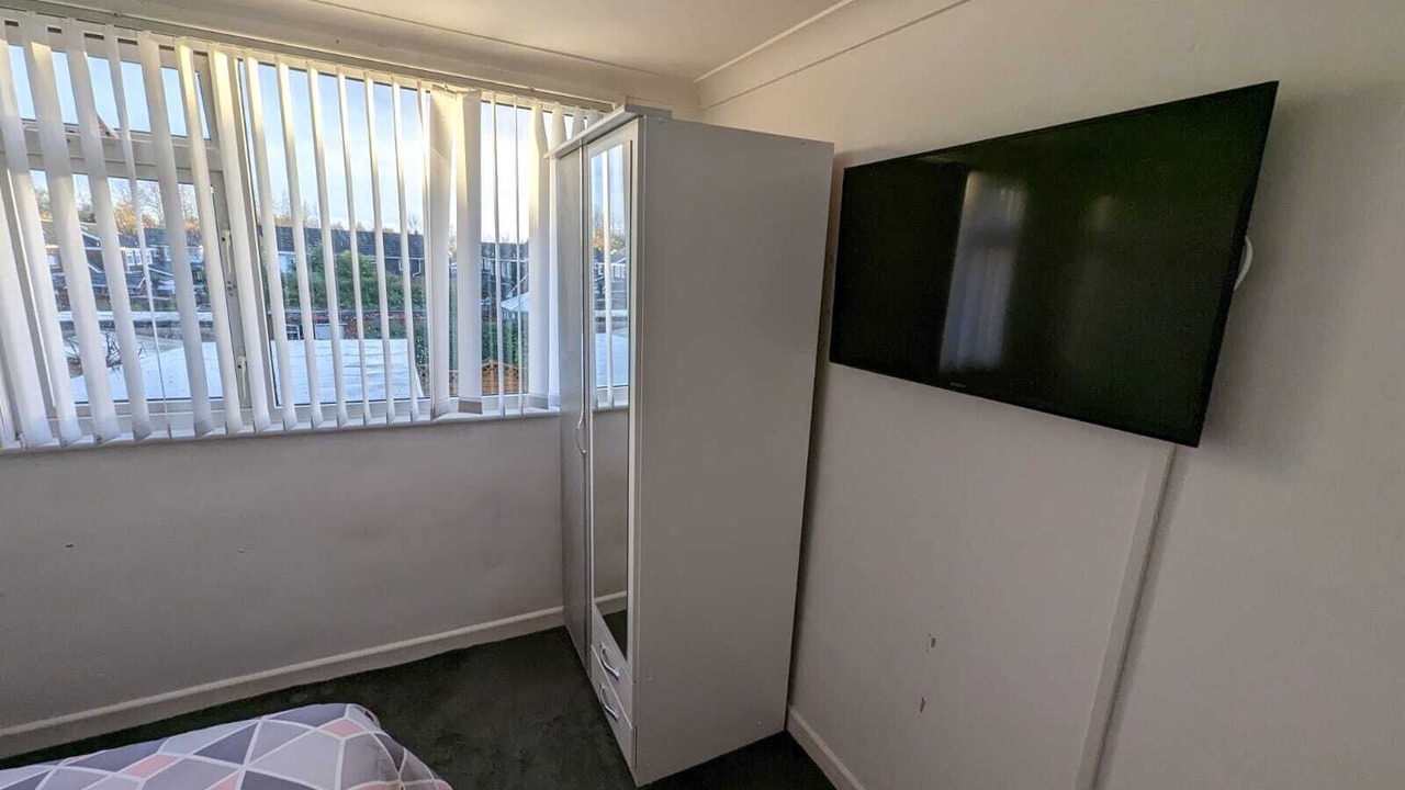 Photo of Others in Leigh