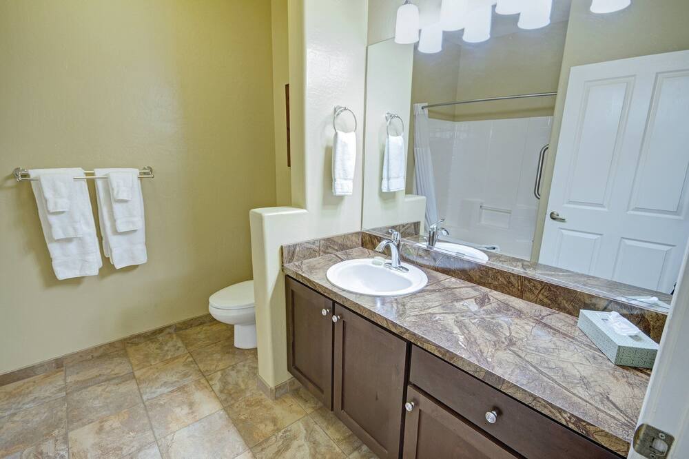 Photo of Bathroom in Heber