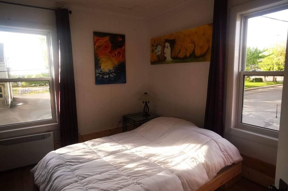 Photo of Bedroom in Saint-Prime