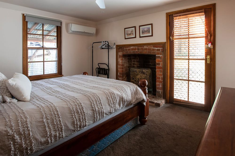 Photo of Others in Gulgong