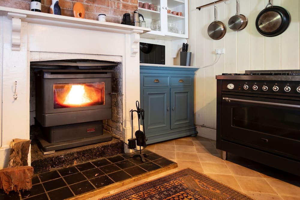 Photo of Others in Gulgong