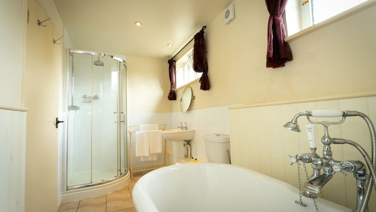 Photo of Bathroom in Collyweston