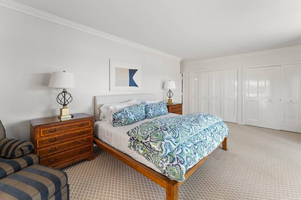 Photo of Bedroom in Irvington