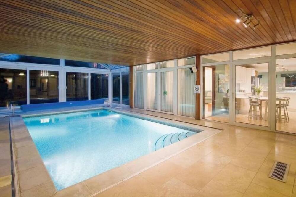 Photo of Outdoor in Powmill