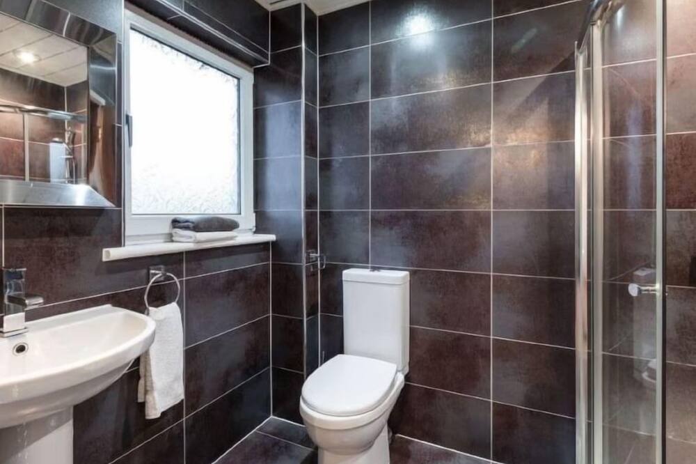 Photo of Bathroom in Powmill