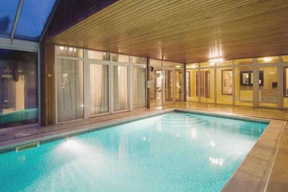 Photo of Outdoor in Powmill