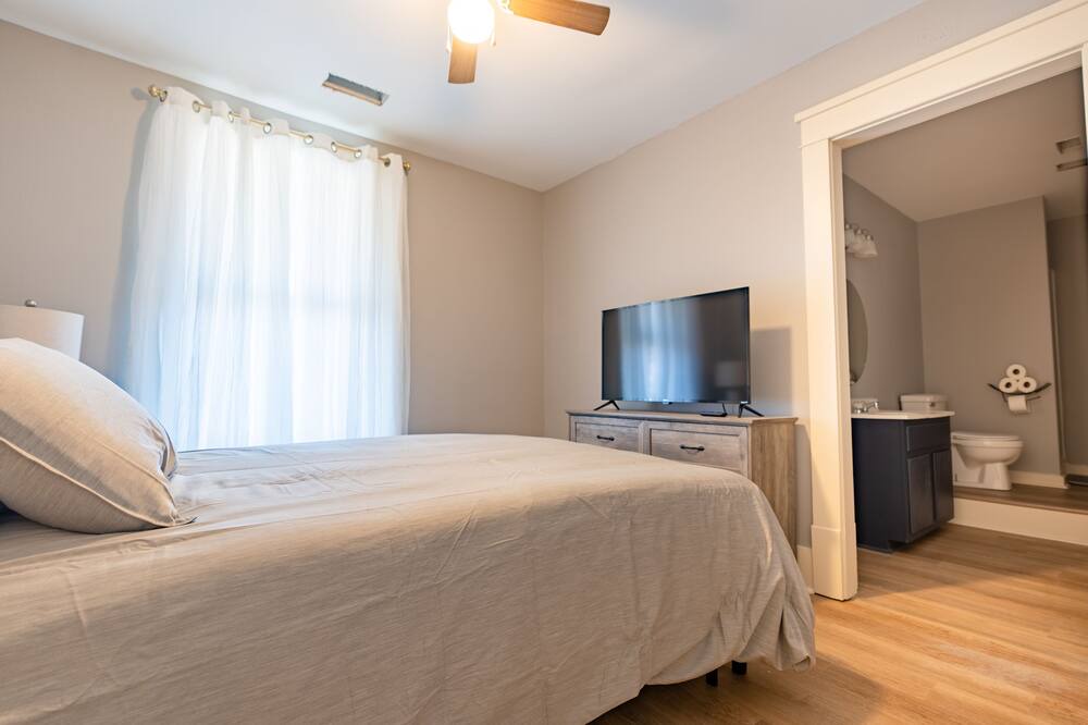Photo of Bedroom in Heber Springs