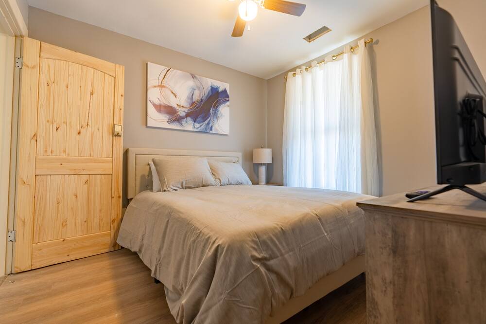 Photo of Bedroom in Heber Springs
