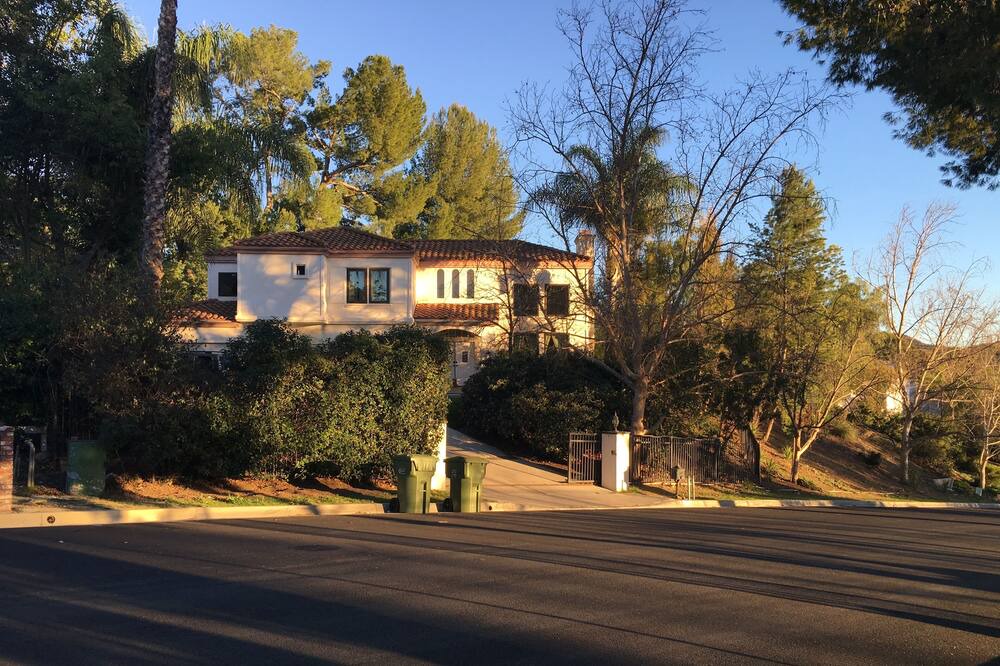 Photo of Outdoor in Agoura Hills
