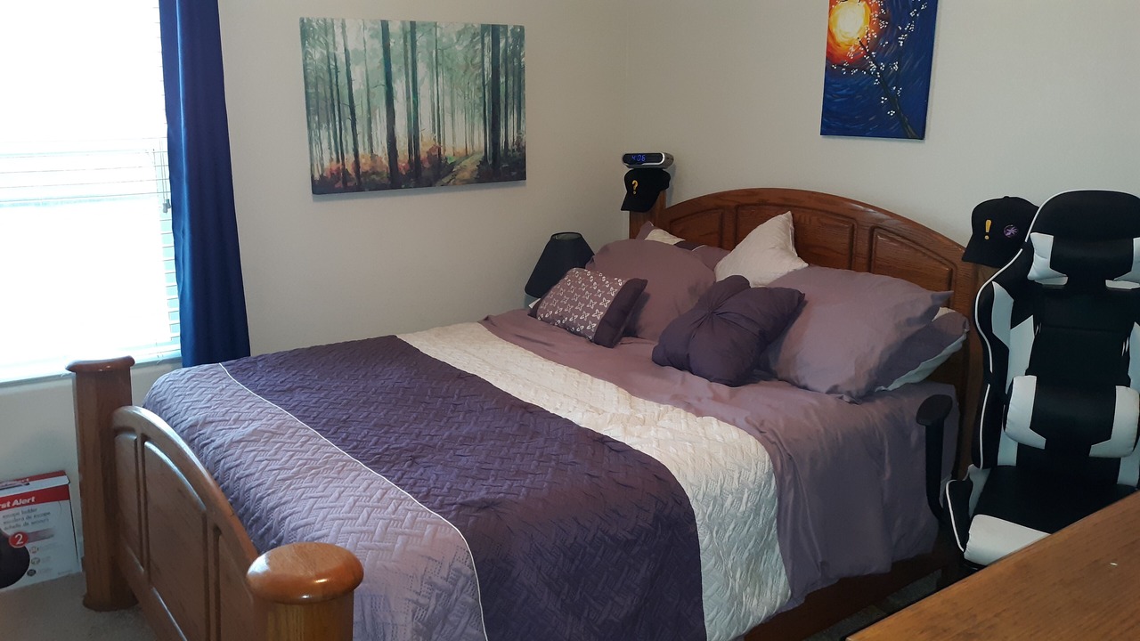 Photo of Bedroom in Thornton