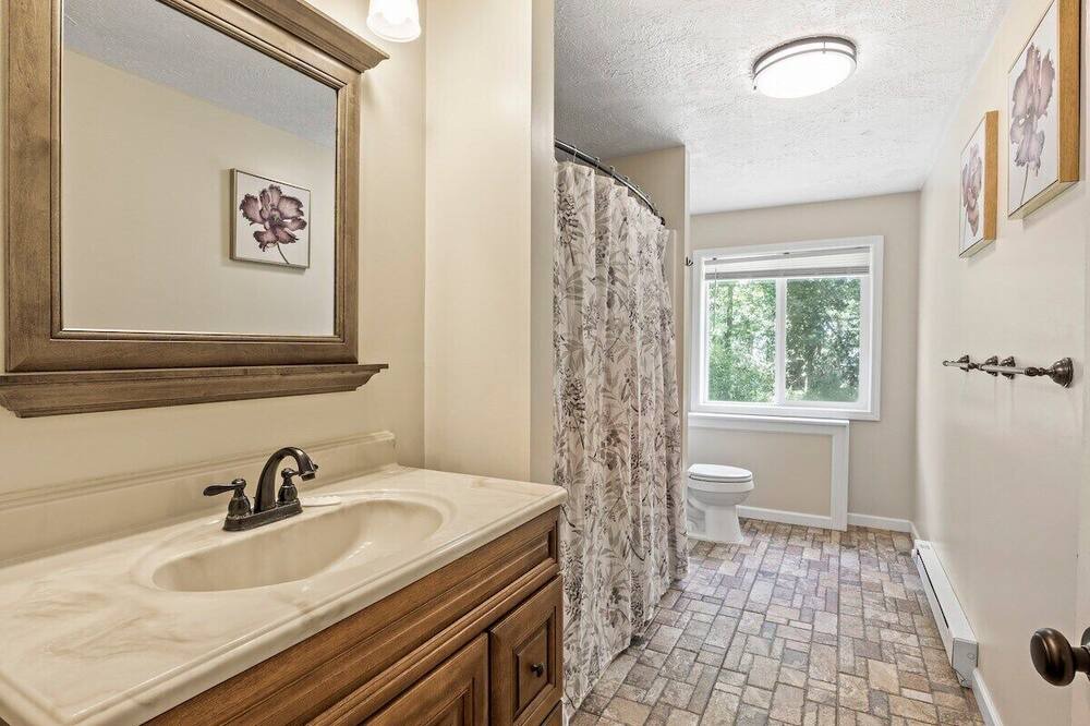 Photo of Bathroom in Lansing