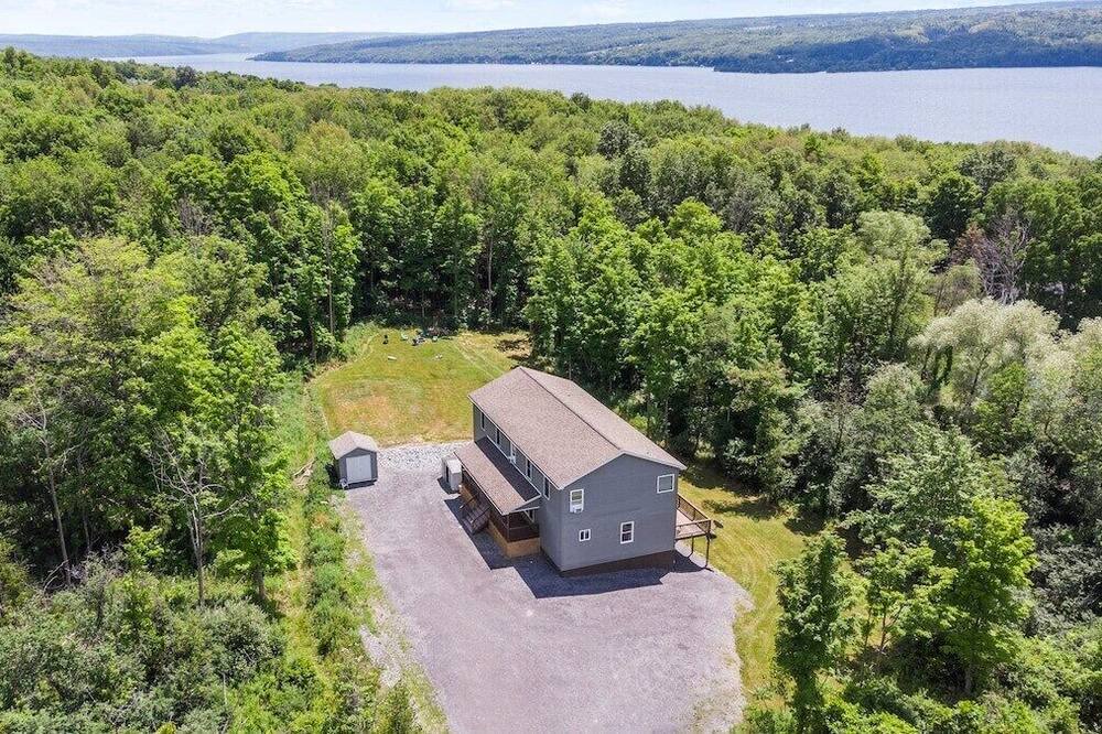 Photo of Outdoor in Lansing