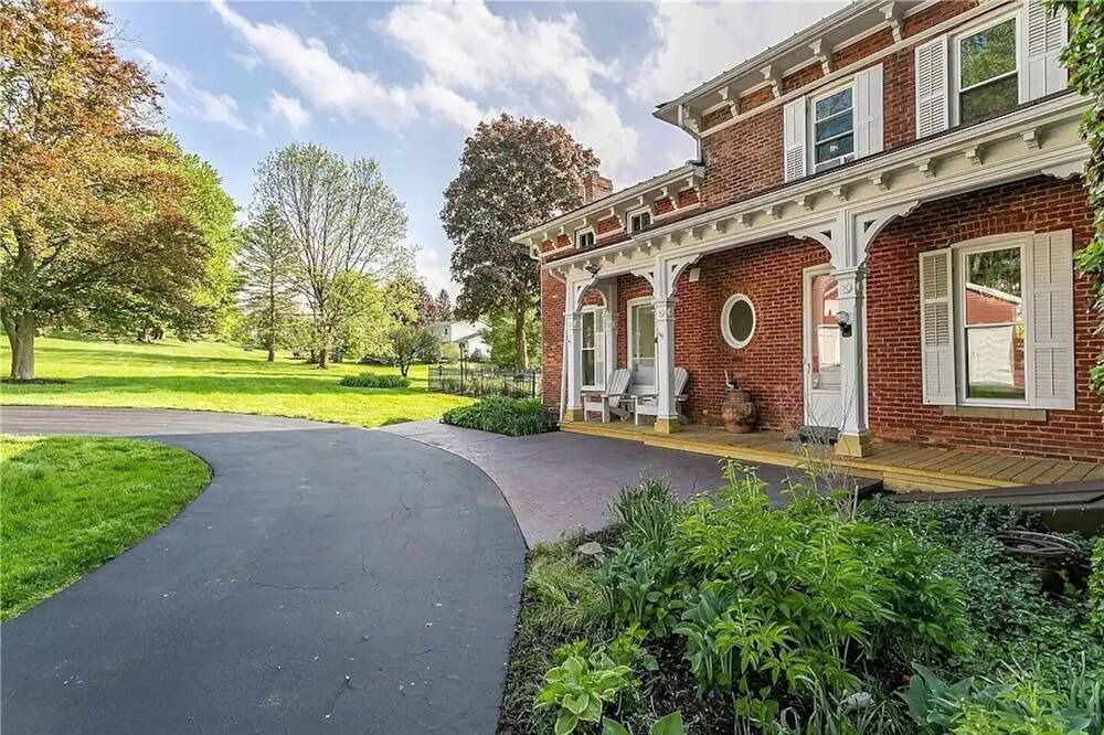 Photo of Outdoor in Penfield