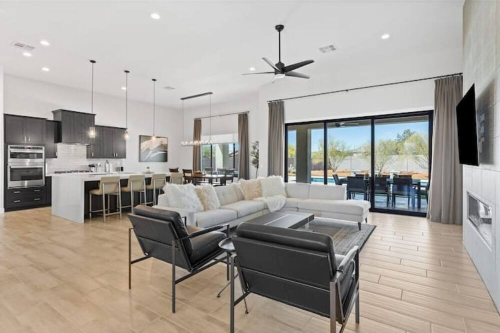 Photo of Bedroom in Rio Verde Foothills