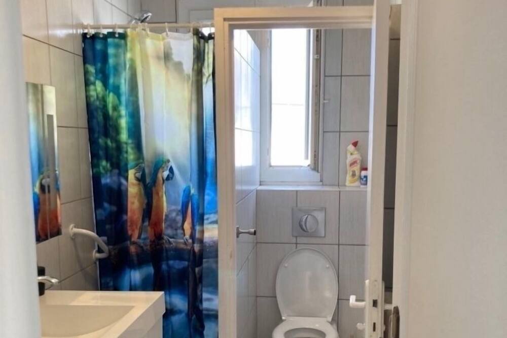 Photo of Bathroom in Quimper