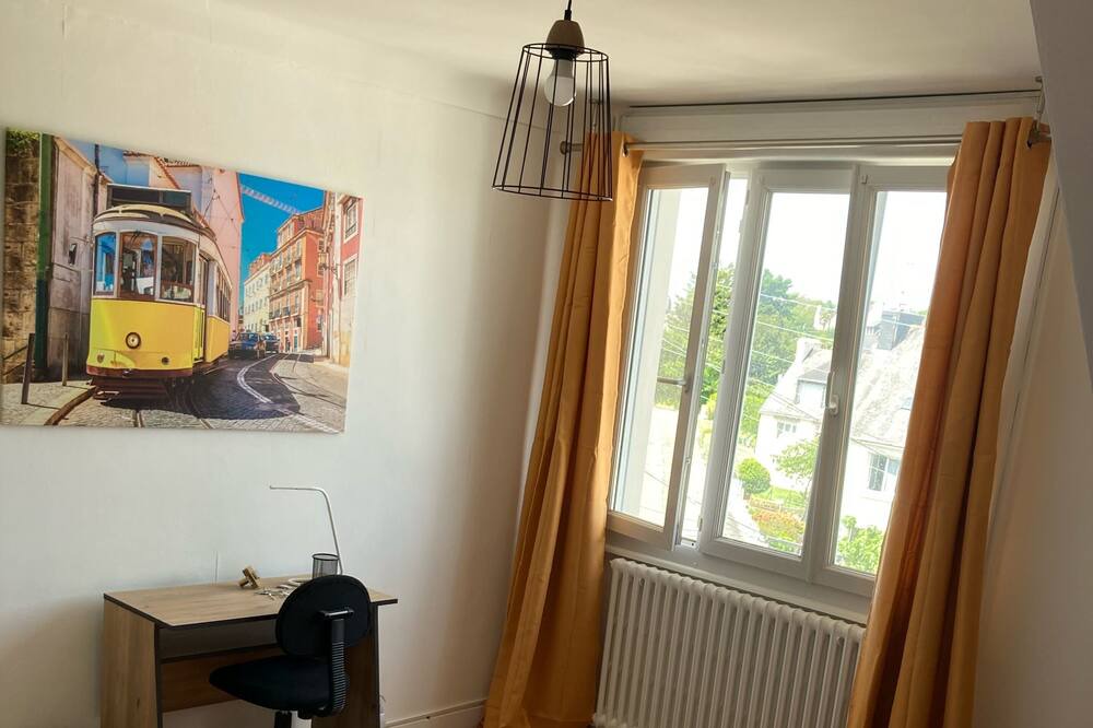 Photo of Bedroom in Quimper