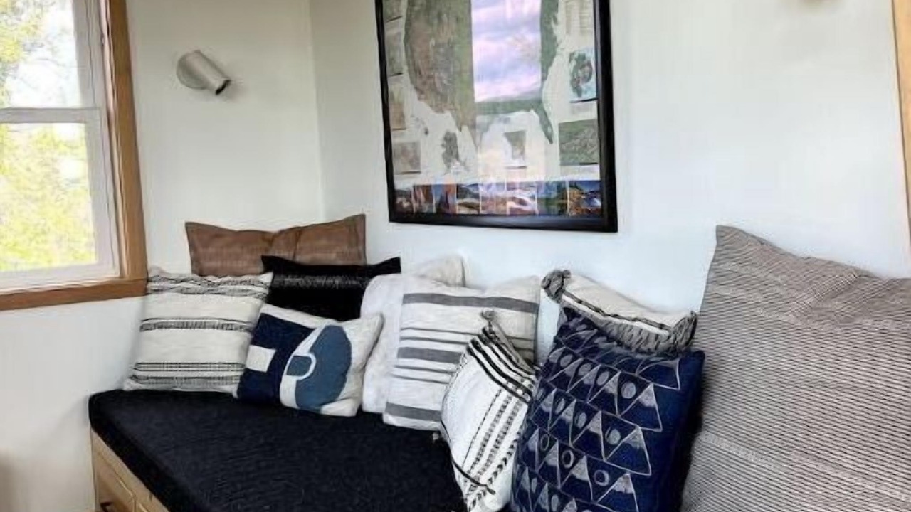 Photo of Livingroom in Mountain Ranch