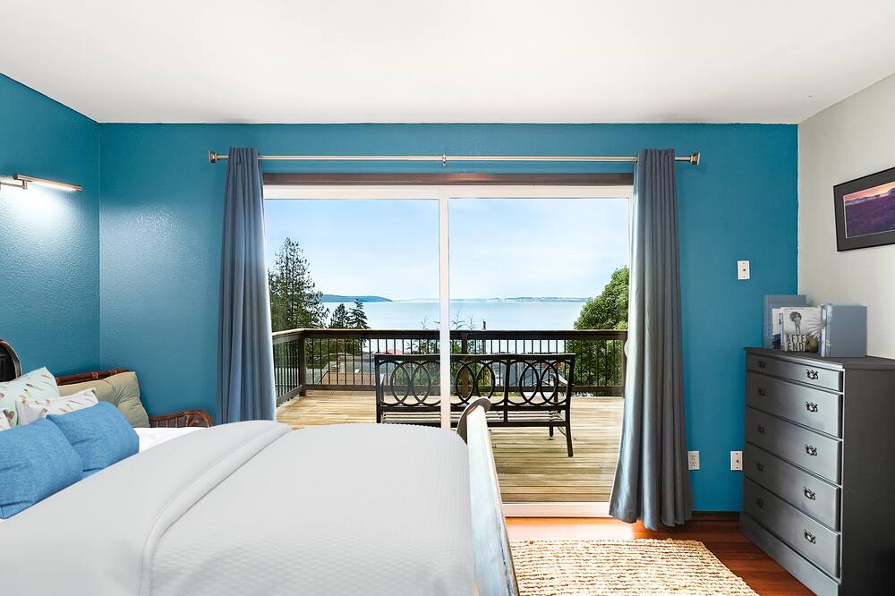 Photo of Bedroom in Camano Island