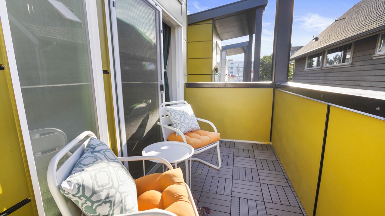 Photo of Patio Balcony in West Woodland