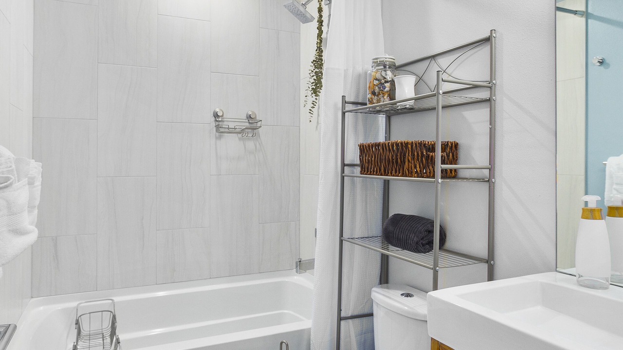 Photo of Bathroom in West Woodland