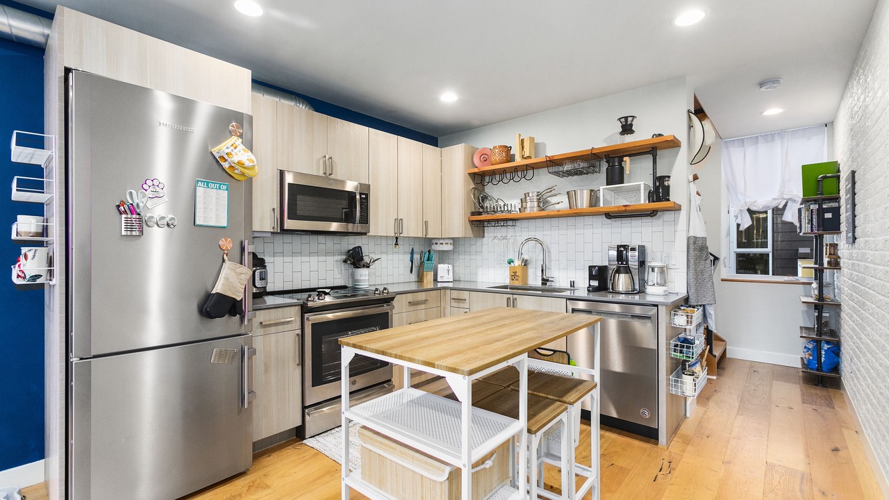 Photo of Kitchen in West Woodland