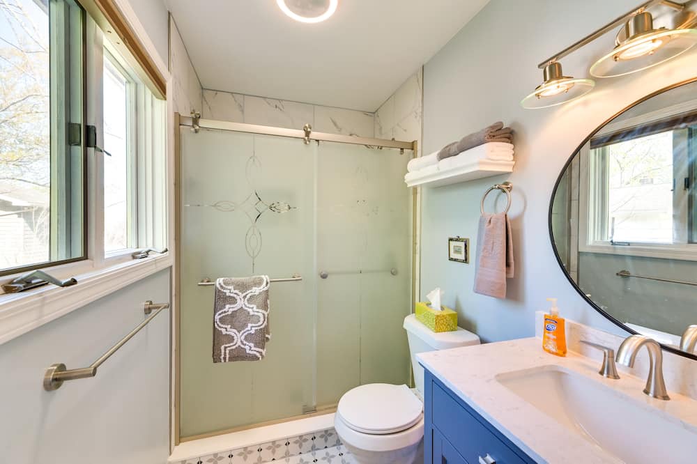 Photo of Bathroom in Rushville