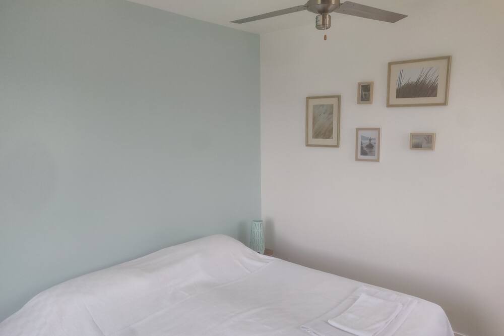 Photo of Bedroom in Montivilliers