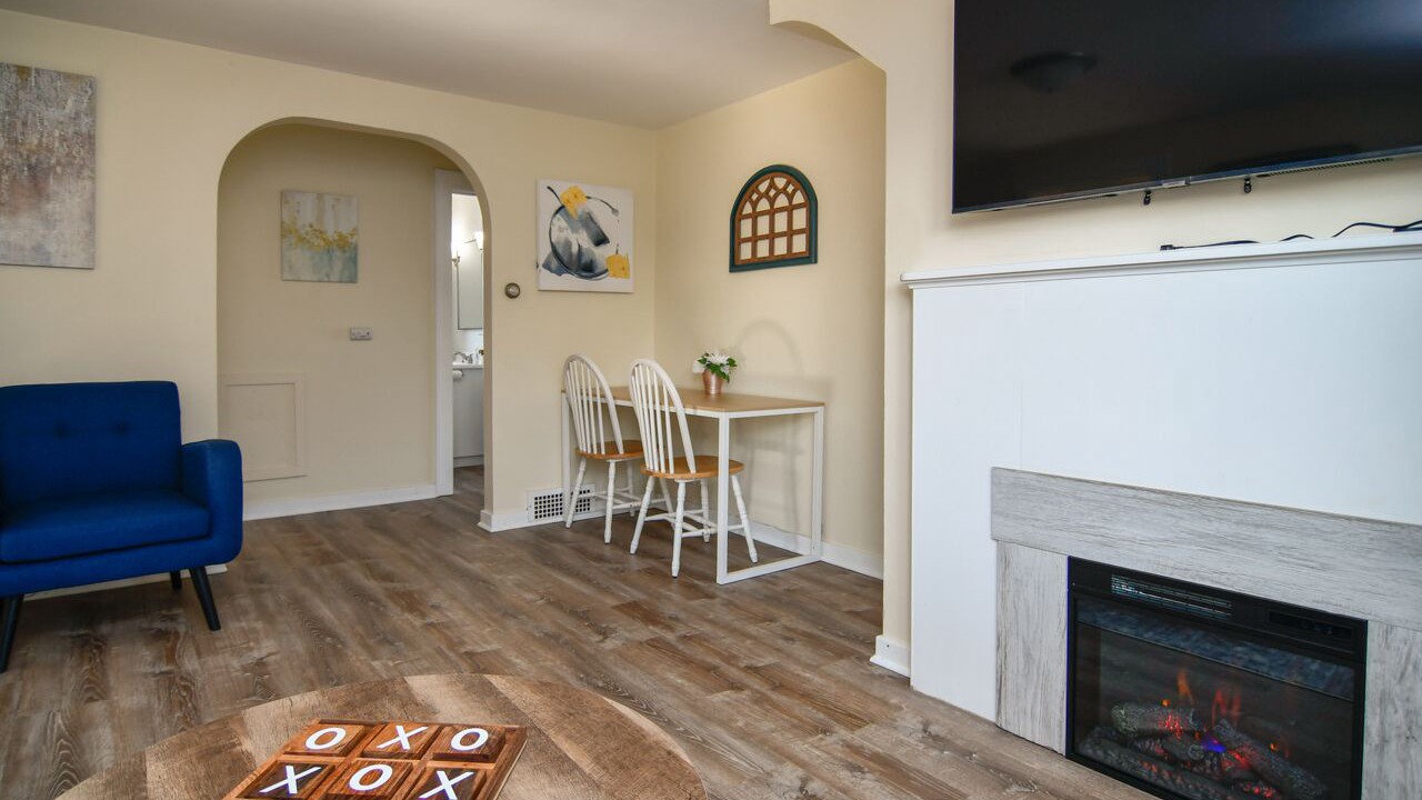 Photo of Livingroom in Manitowoc